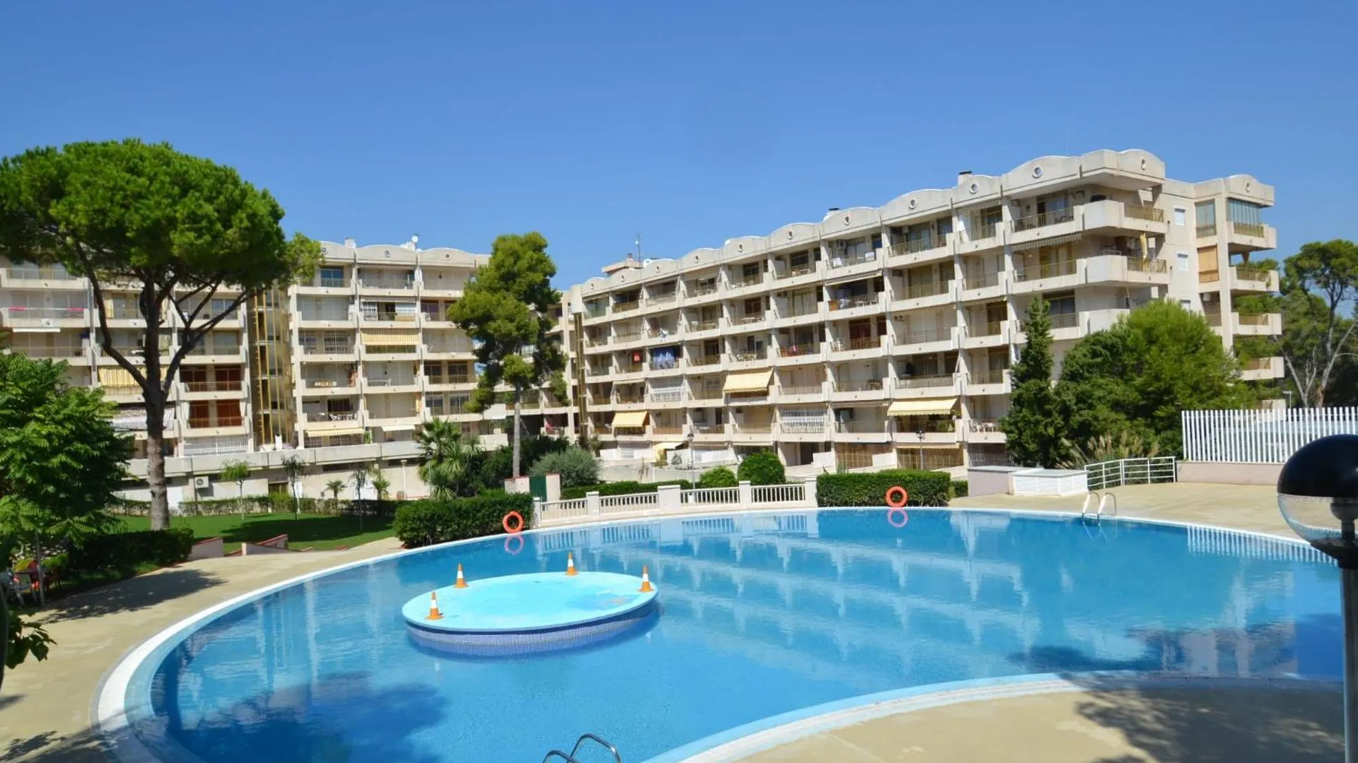 Apartment Catalunya 92-14 By Interhome Salou
